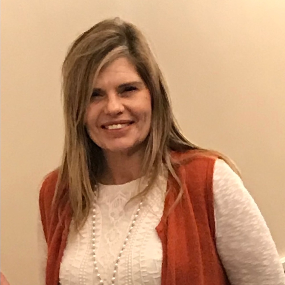 Meet your Posher, Amy